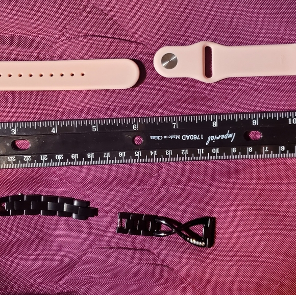 Two Android Smart Watch Bands. - Picture 2 of 4